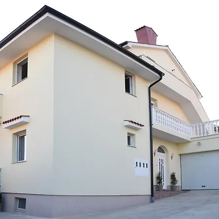 Trampi Apartment Marinici (Primorsko-Goranska)