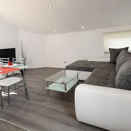 Apartment Trampi Marinici (Primorsko-Goranska)