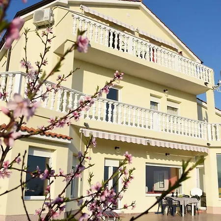Apartment Trampi Marinici (Primorsko-Goranska)